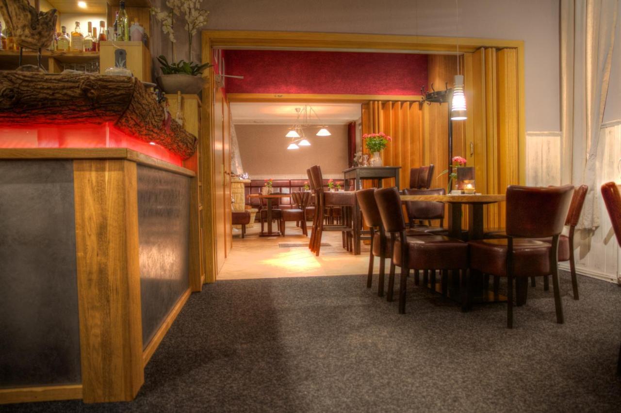 Restaurant Und Zur Nassen Ecke